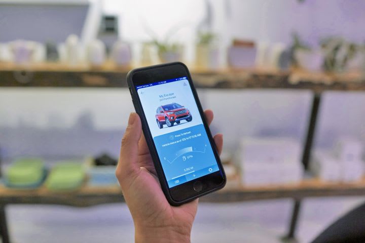 Ford Adds Smartphone Controls for 2017 Escape