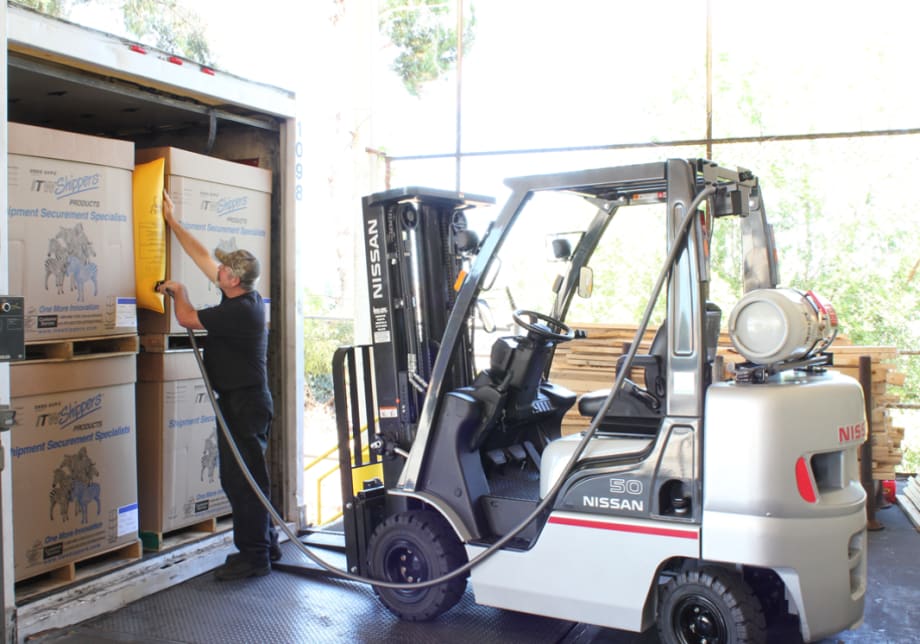 Forklift Inflator Speeds Up Trailer Load Times