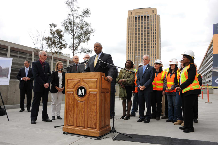Secretary Foxx tours L.A. Metro, touts infrastructure 