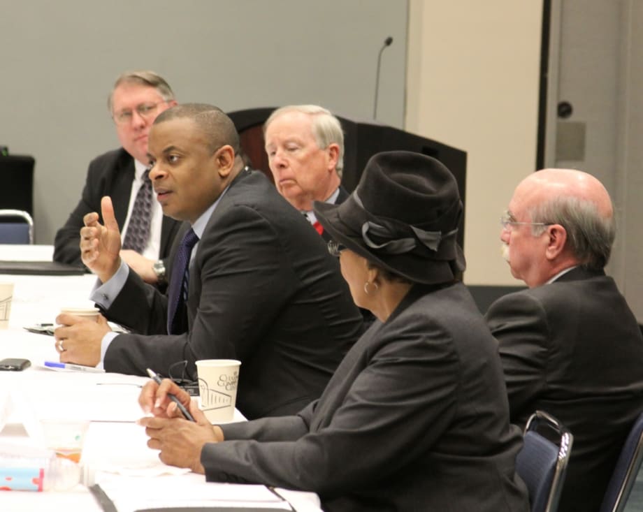 Foxx bus tour makes stop in Charlotte N.C.