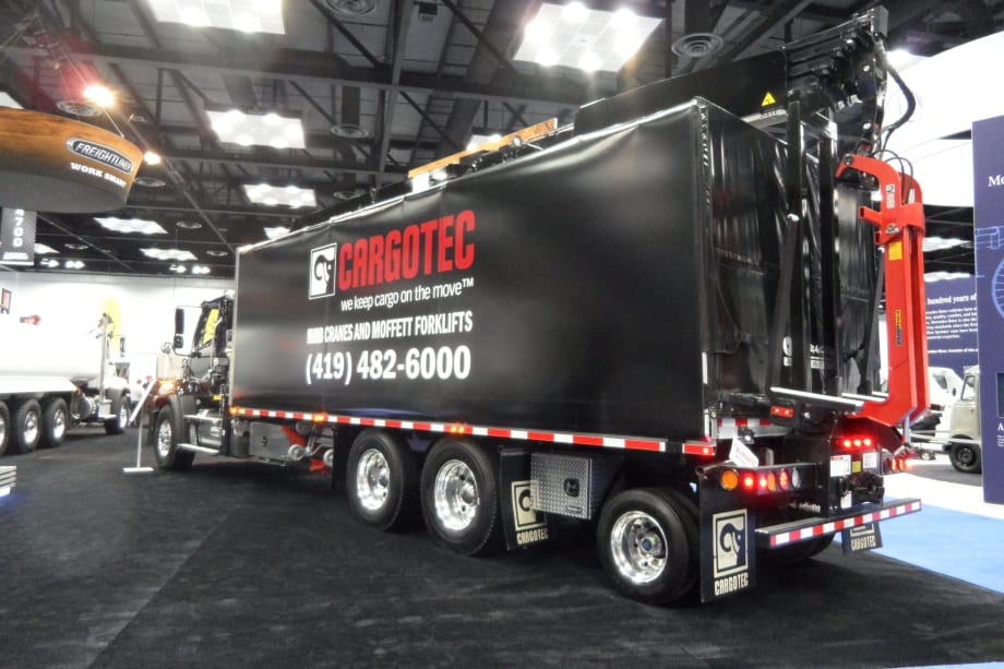 ‘Frameworks’ Program Aims to Put Freightliner Closer to Upfitters