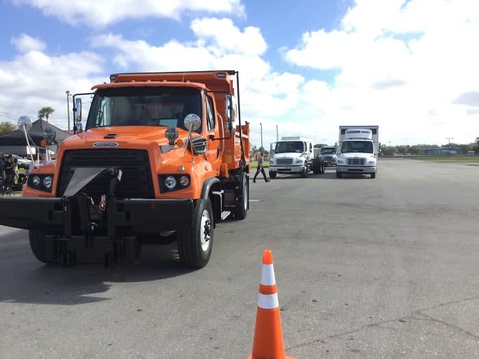 Detroit's New DD8 Diesel Engine Completes Medium-Duty Power Offerings