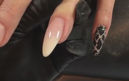 en Vogue French Fade Tutorial