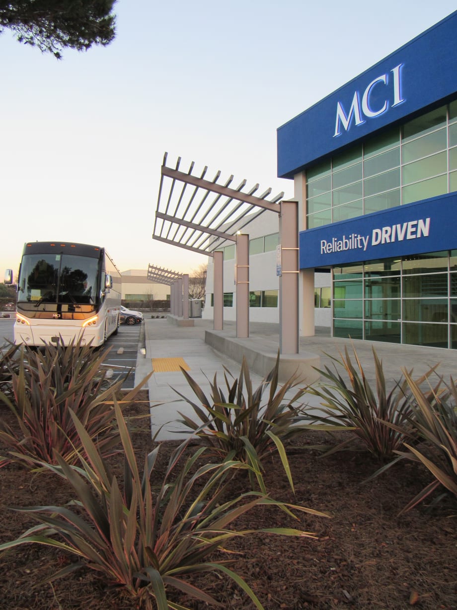 MCI names service center manager for Bay Area