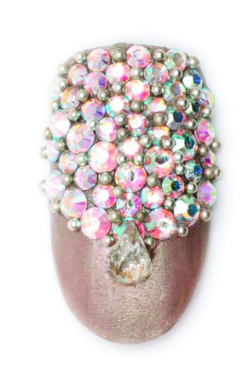 The Jewelry Nailist: Fumic Sueyoshi