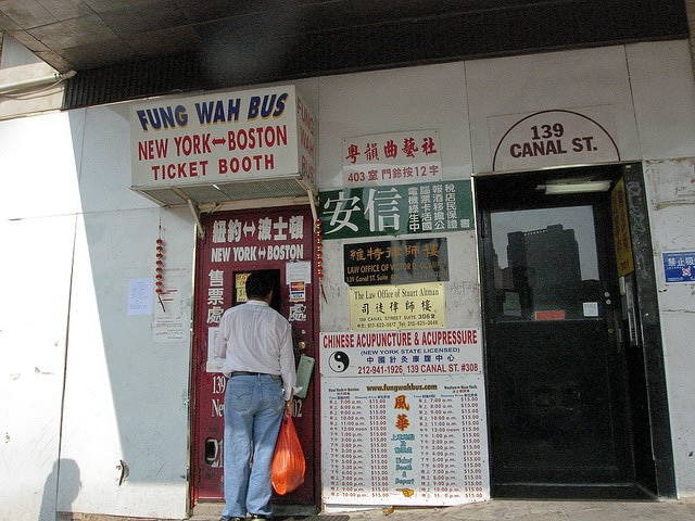 NYC to begin fining Chinatown buses by August