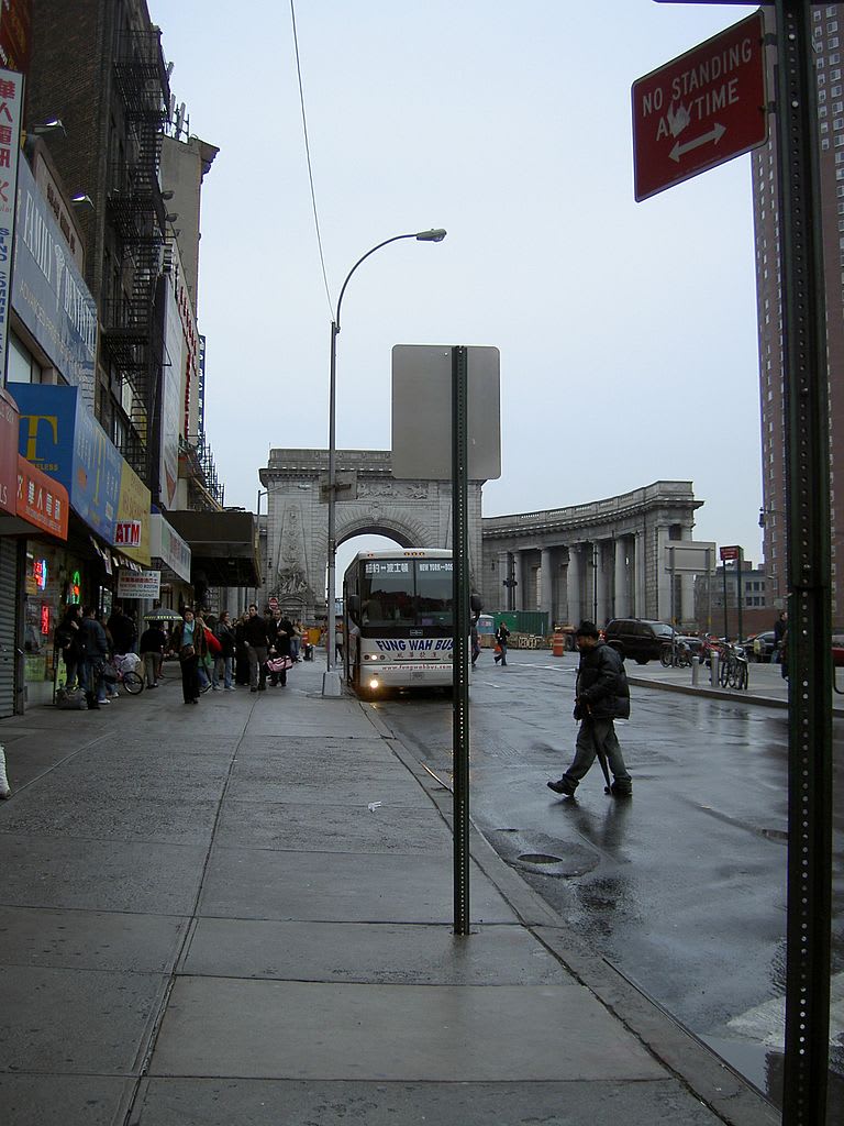 Chinatown bus co. Fung Wah shuttering for good, owner says