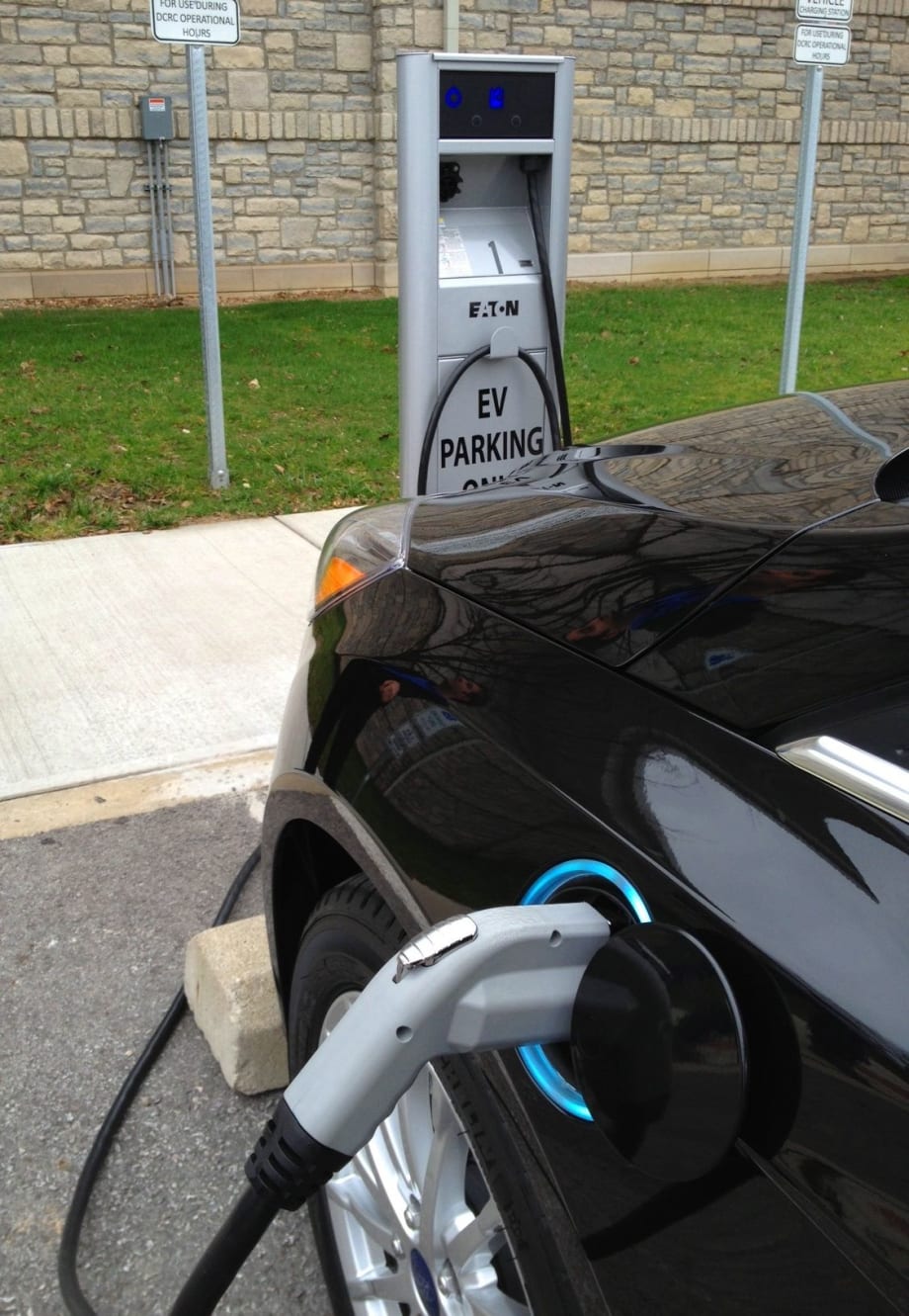 City of Dublin Installs Electric Vehicle Charging Stations