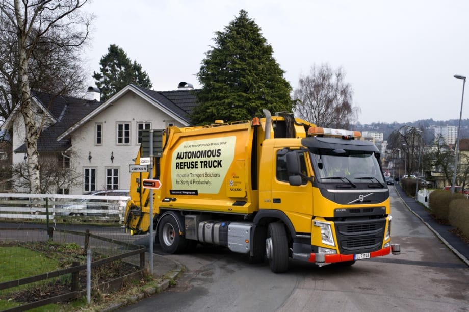 Volvo Tests Self-Driving Refuse Truck in Urban Environment