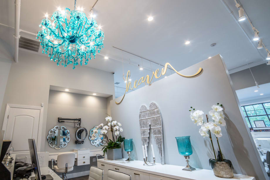 Salon Tour: Heaven A Hair Boutique