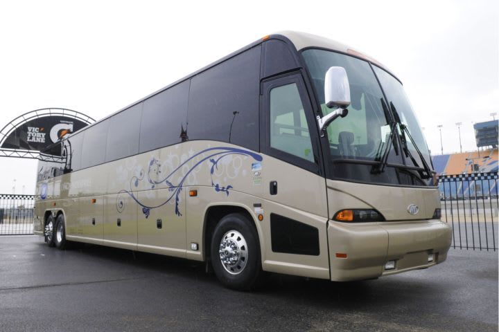 MCI delivers J4500s to Dallas, Houston