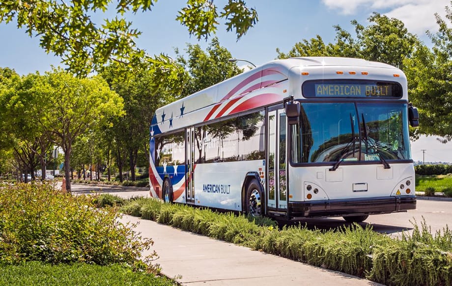GILLIG, Cummins to display battery electric bus at APTA Mobility