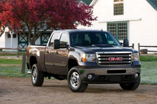 GM Recalling Silverado HD and Sierra HD Diesel-Engine Trucks