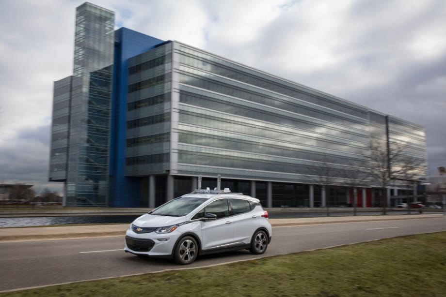 Public Still Wary of Self-Driving Tech, Survey Finds