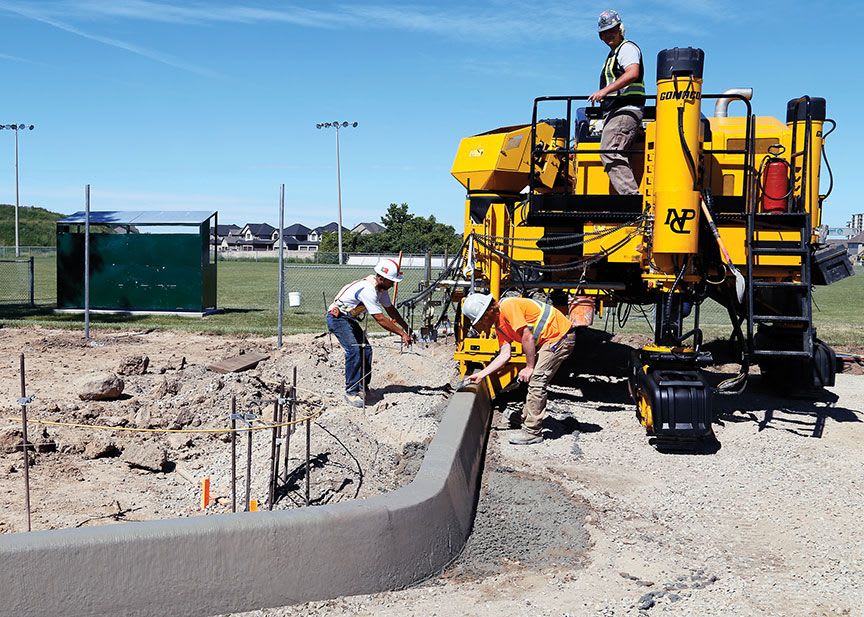 A Curb-and-Gutter Machine for the Tightest Corners