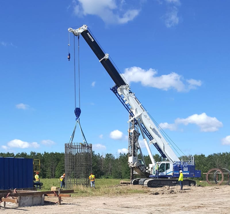 GTC-600 Telescopic Boom Crawler Crane