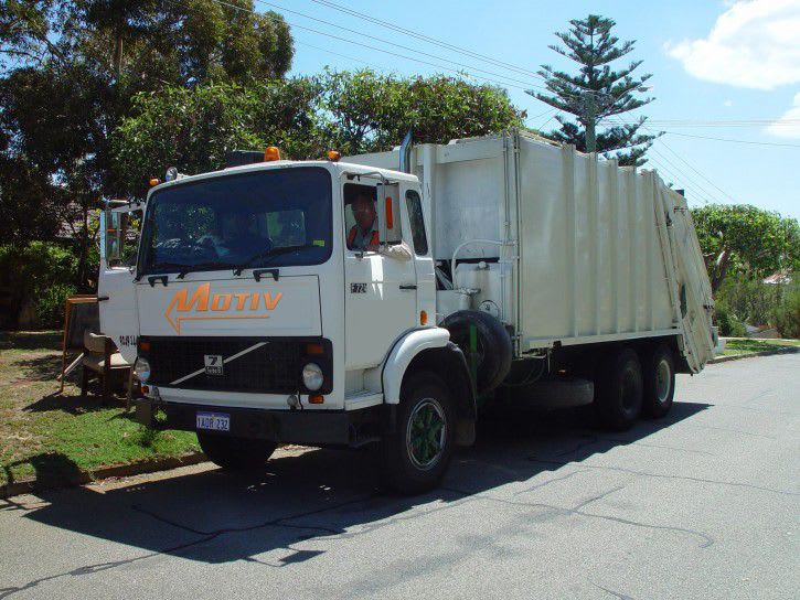 Chicago to Buy 20 Electric Refuse Trucks