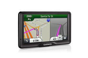 Garmin dezl 760 Truck Navigator Features 7-Inch Display, Active Lane Guidance