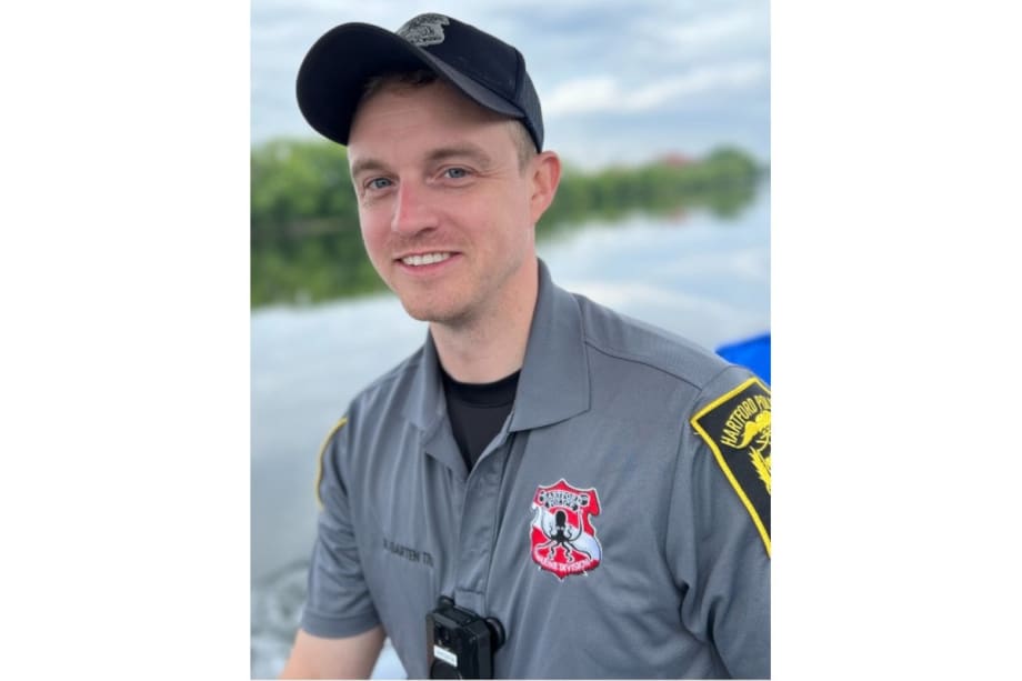 CT Officer Killed When Vehicle Struck by Driver Fleeing Traffic Stop