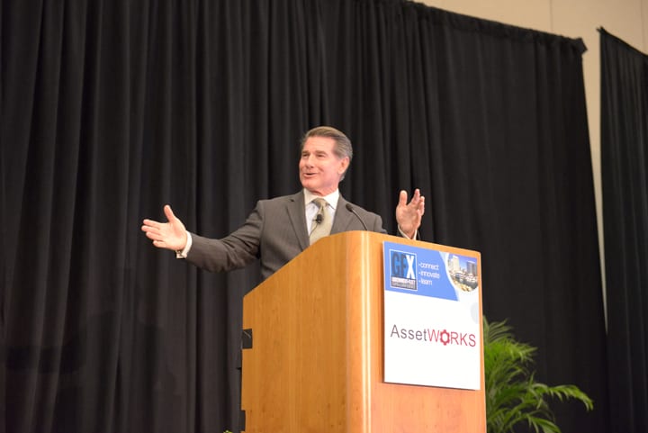 Baseball All-Star Stresses Teamwork in GFX Keynote