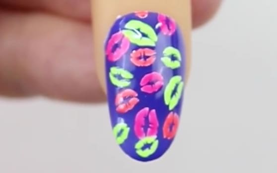 Neon Lips Nail Art Using Gel II Stamping Plates