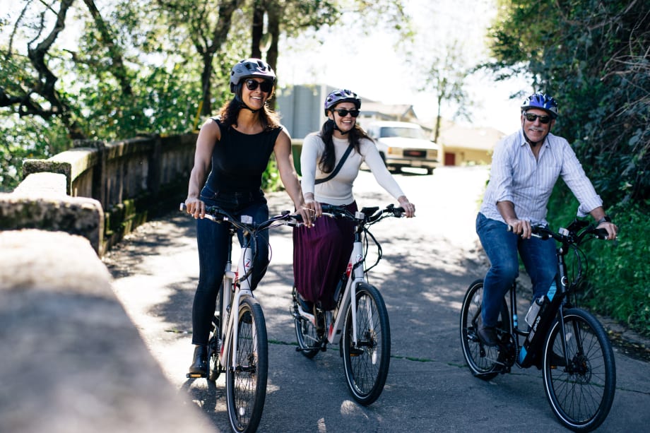 Collision avoidance systems, helmet usage could prevent bicyclist fatalaties, NTSB reports