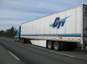 Gordon Trucking Adds 2,000 Freight Wing Aeroflex Side Skirts