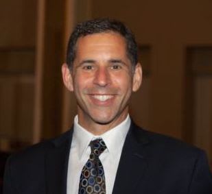 APWA Names Scott Grayson Executive Director