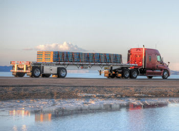 Great Dane Shows New Aluminum Flatbed, Redesigned Reefer and Van