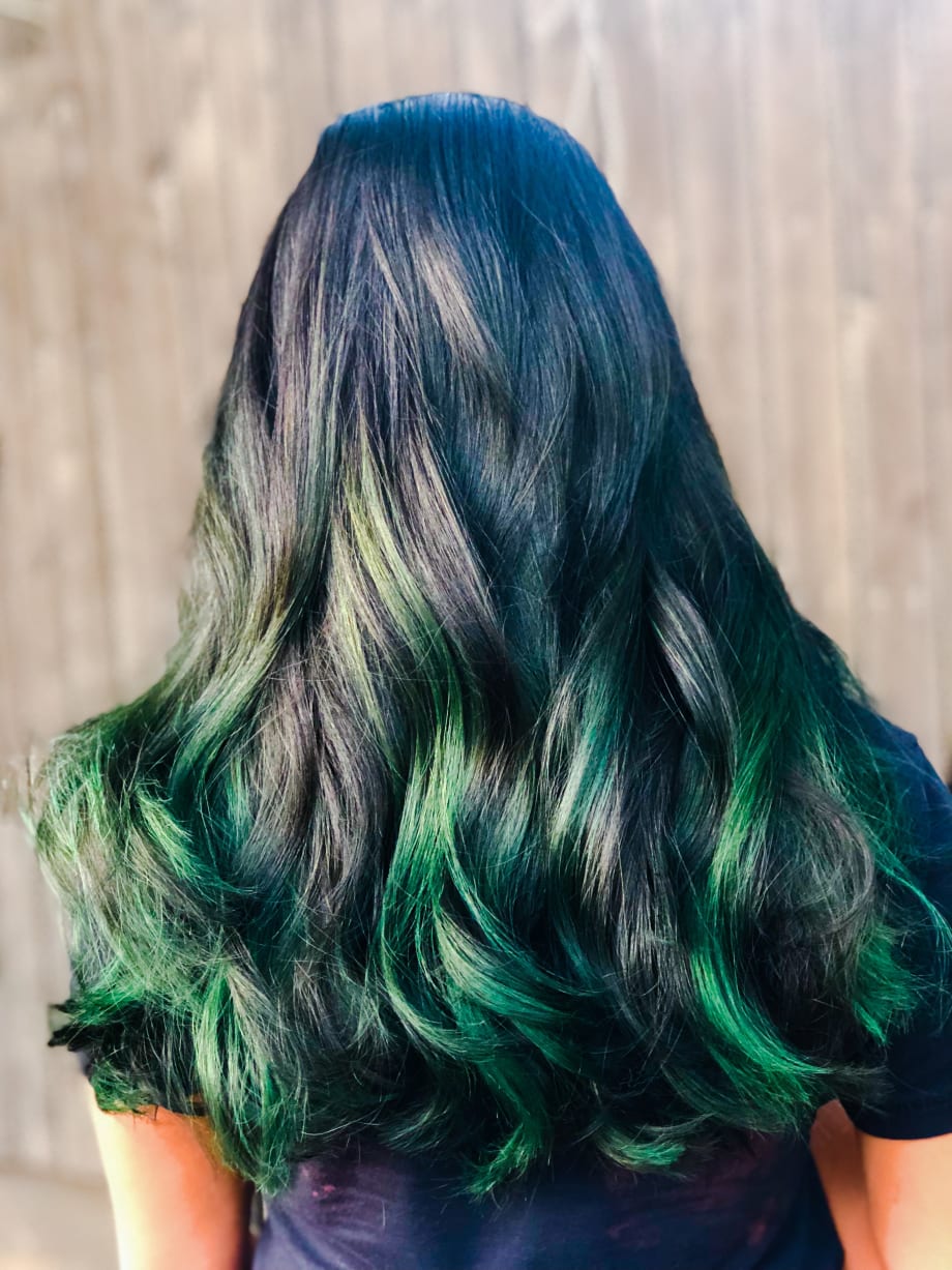 Lakmé Chroma Box