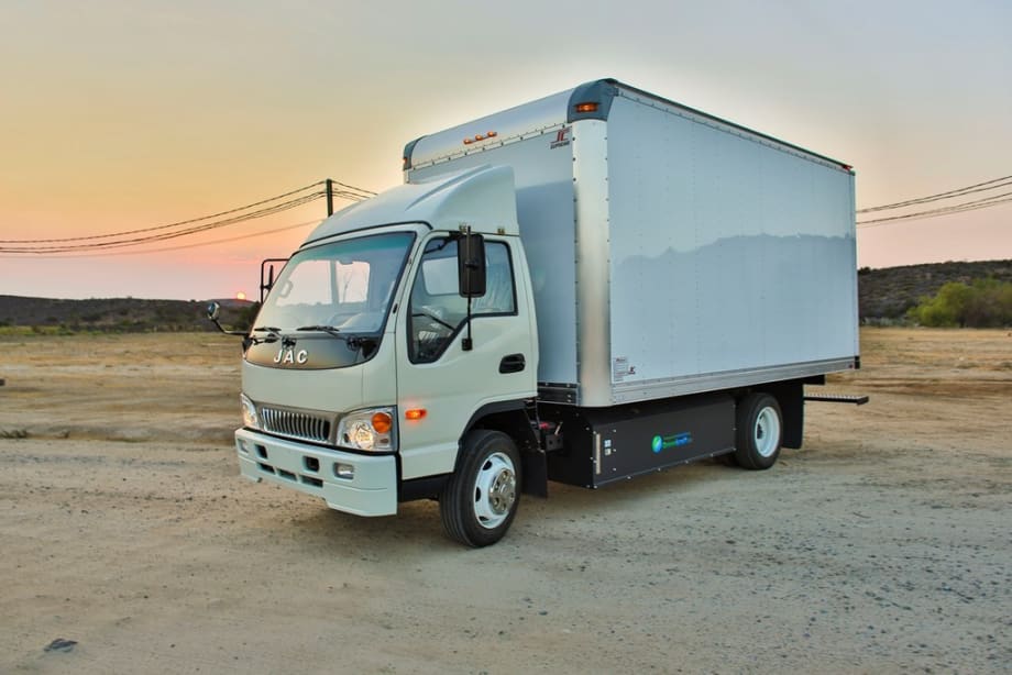 Greenkraft Receives Grant to Develop CNG-PHEV Class 4 Truck