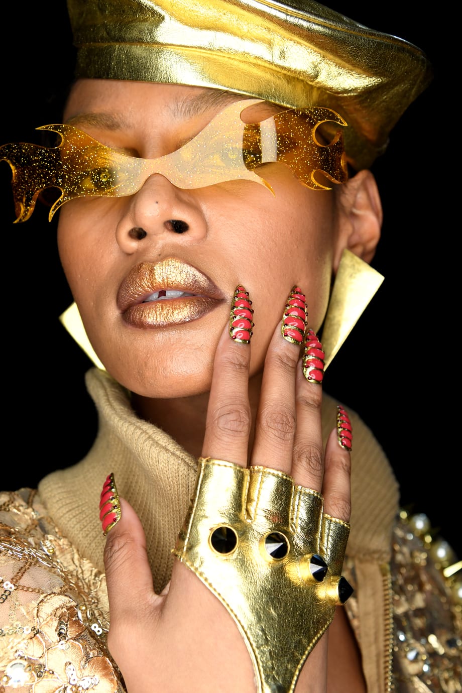 NYFW A/W 2018: CND for The Blonds, Libertine