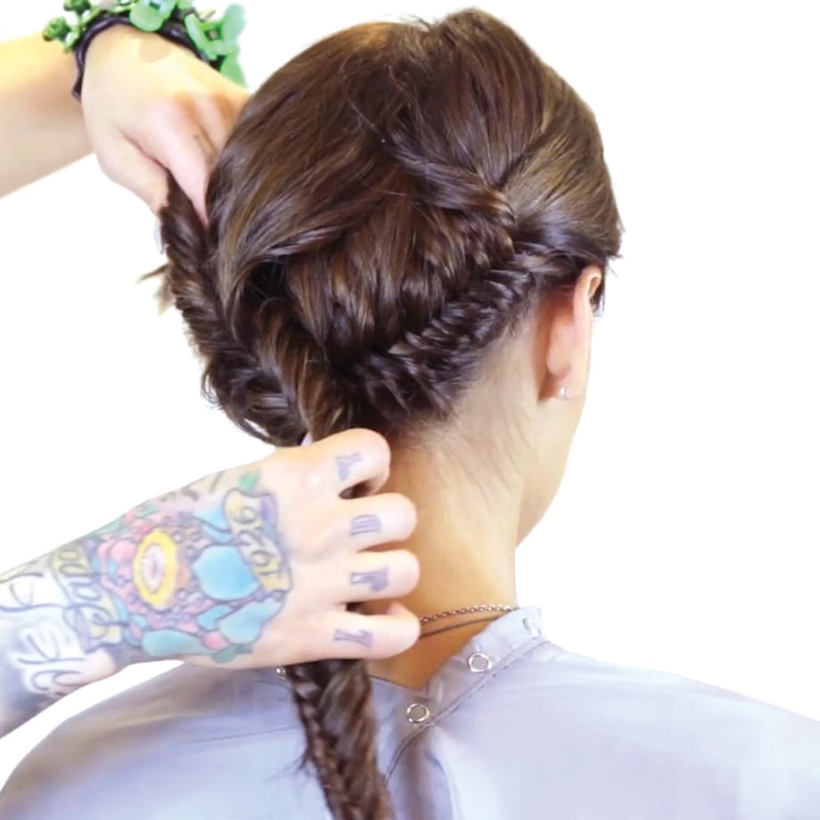 VIDEO: Convertible Milkmaid and Double Fishtail Braids