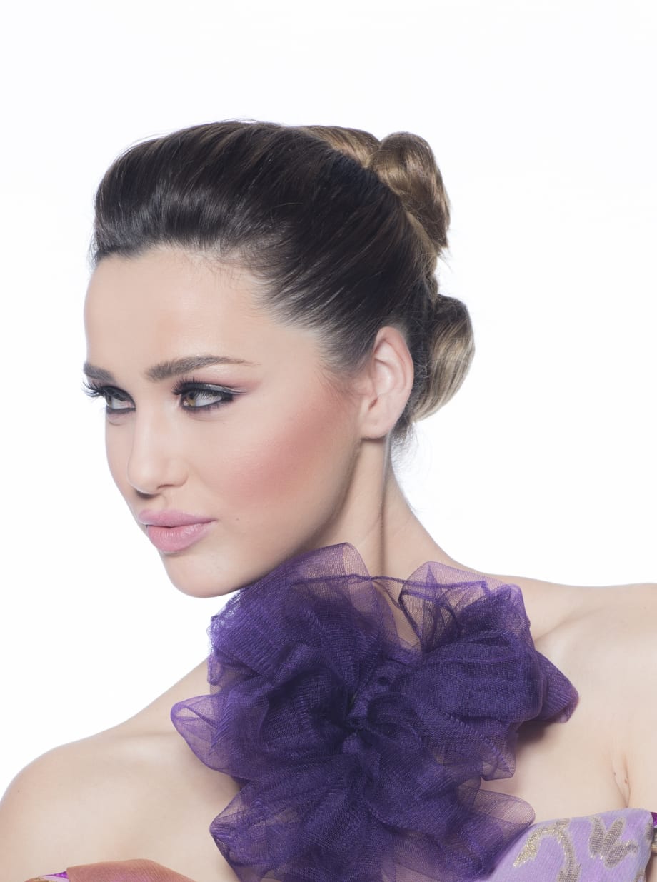 HOW-TO: Fresh Twist Special Occasion Updo