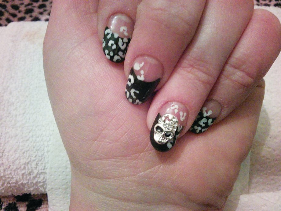 Lucky Charms: Nail Art with Style and Charm