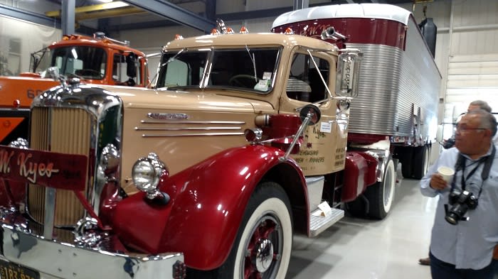 Mack Museum Displays Fancy Fruehauf Van