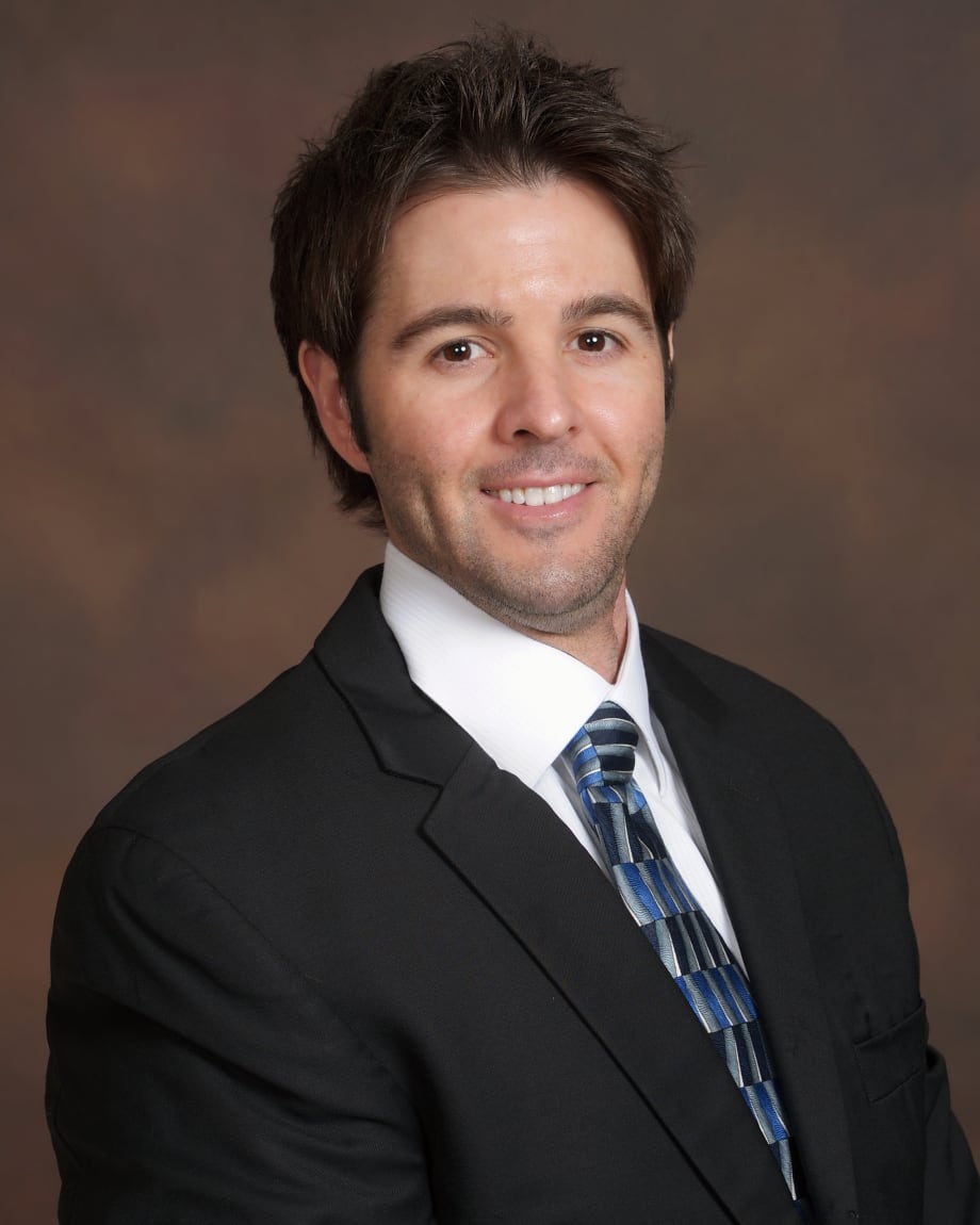 Kirschner Group Honors Sales Executive and Names New Team Member