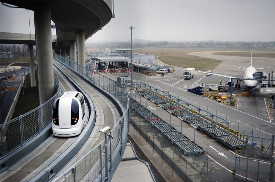 U.K. town to replace buses with driverless pods
