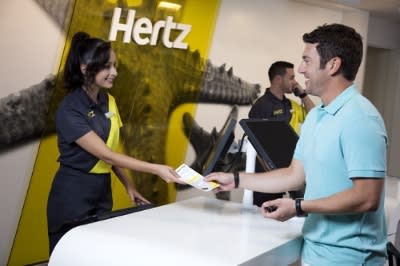 Hertz Receives Top Honors by Travelers