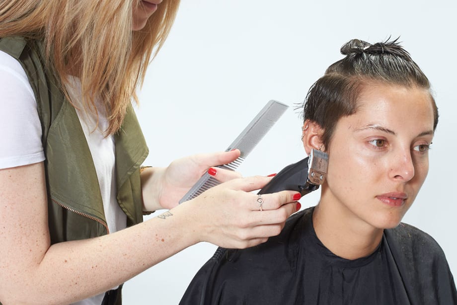 Elegant Edge: Clipper Cut Women