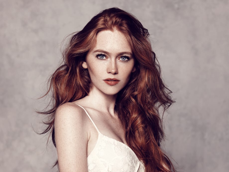 Simply Stunning: Lifestyle Cuts, Color and Styling