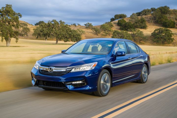 Honda's 2017 Accord Hybrid Starts at $29,605