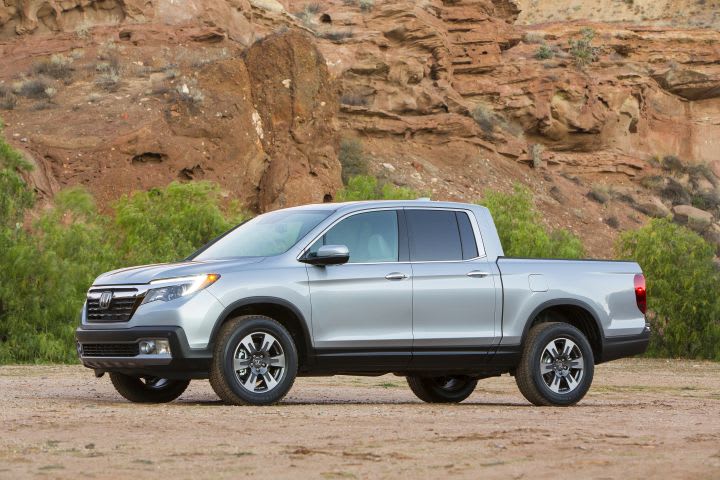 2017 Honda Ridgeline Begins Production