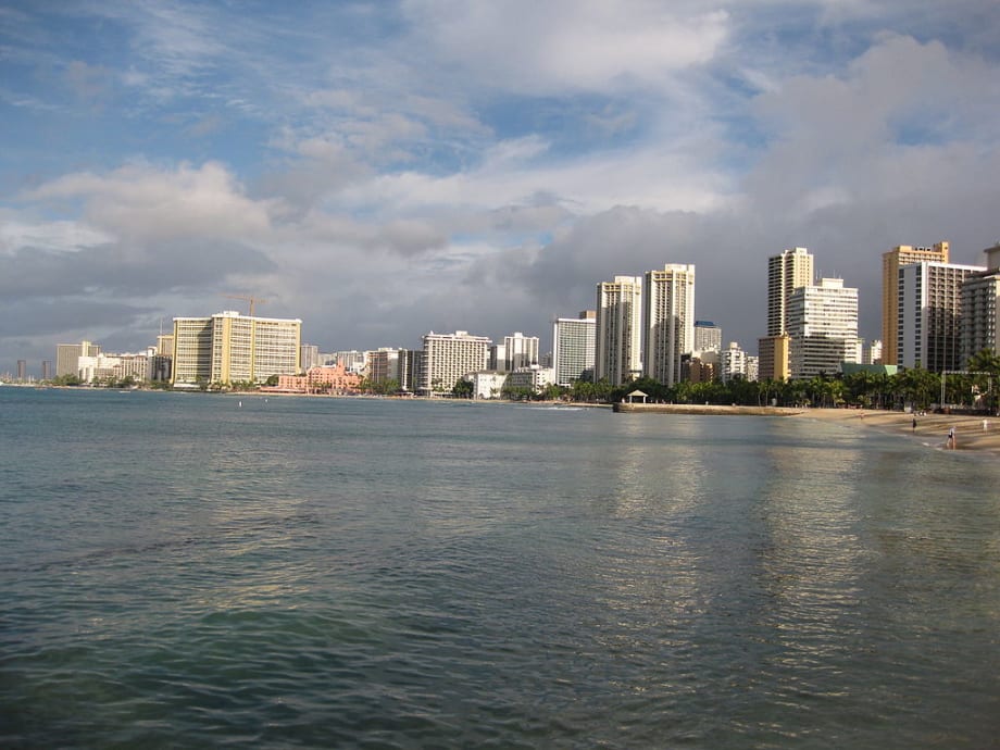 Honolulu lawmakers propose boosting hotel tax to pay for rail project 