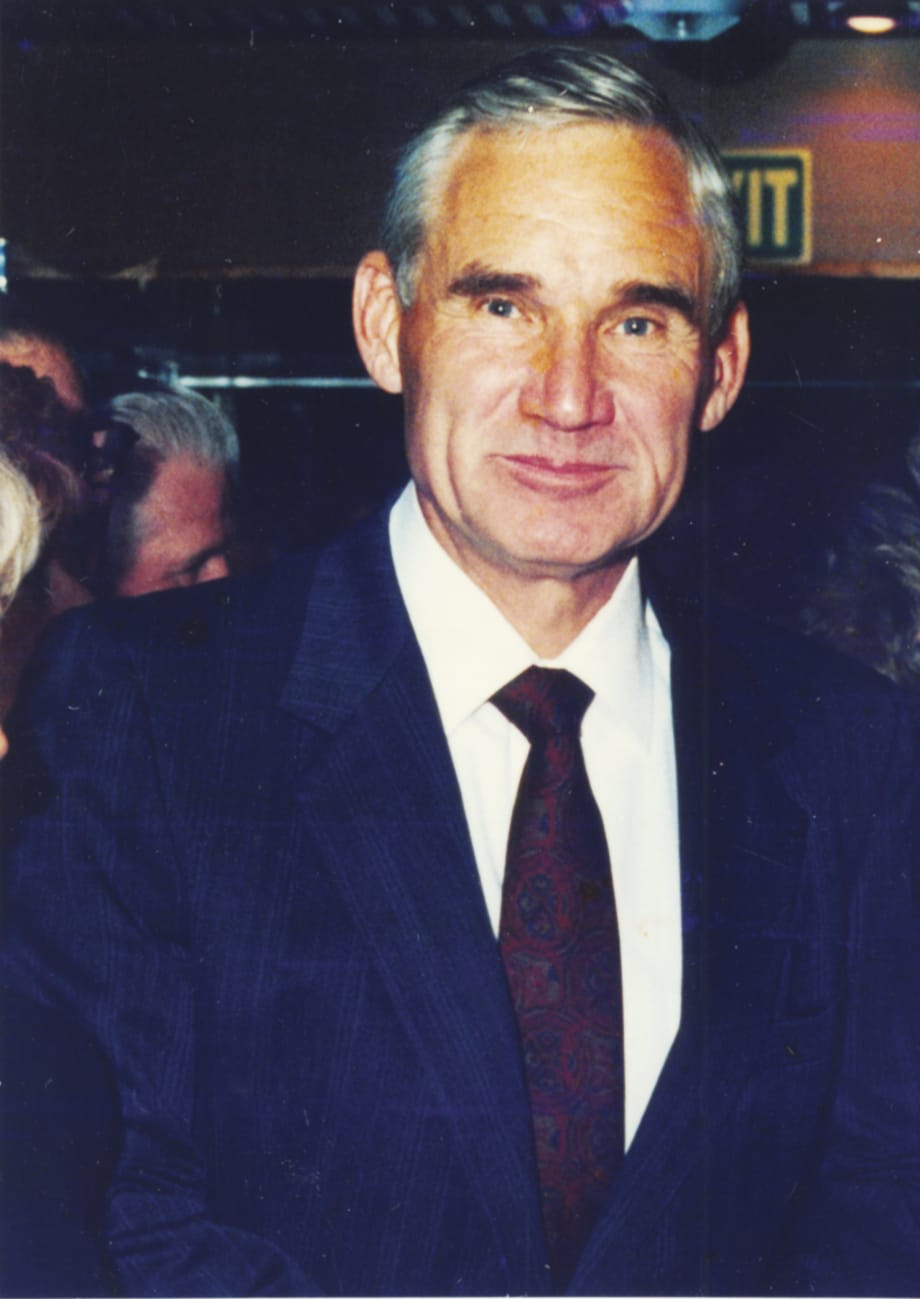 In Memoriam: Doug Horst, 1932-2012