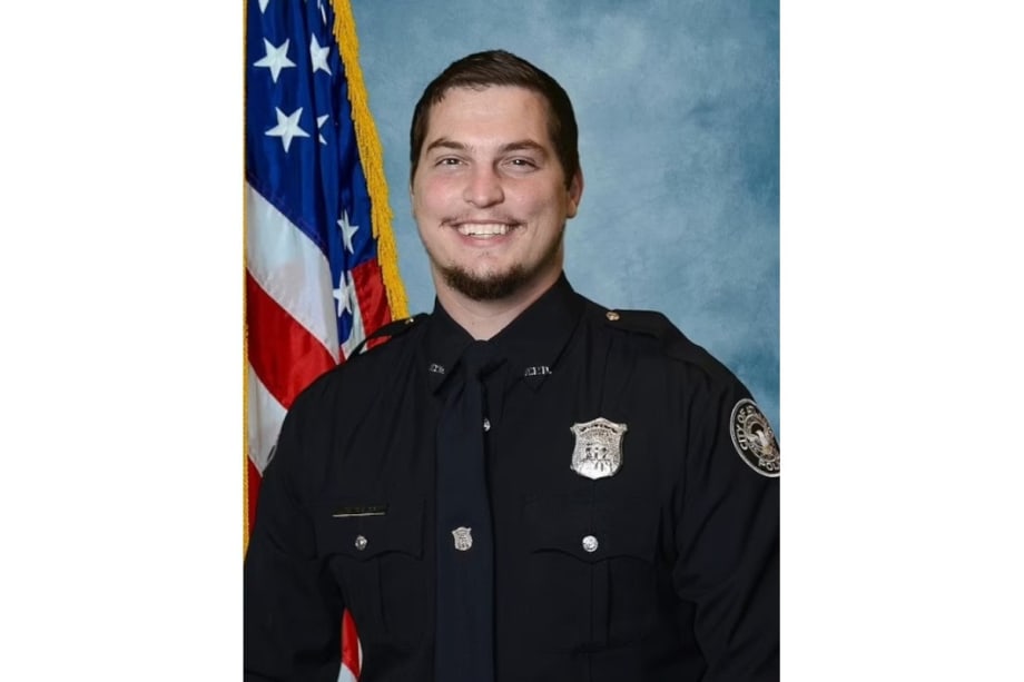 Off-Duty Atlanta Officer Fatally Shot While Apparently Breaking into Home