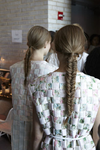 HOW-TO: Effortless Fishtail Braid