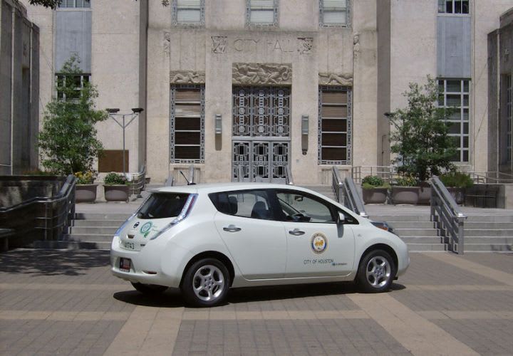 City of Houston Saving $110,000 a Year With EVs