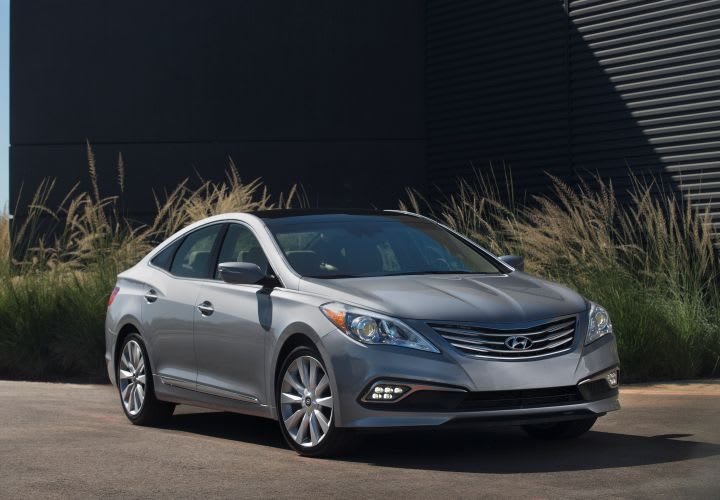 Hyundai Refreshes Azera Sedan With Safety Tech