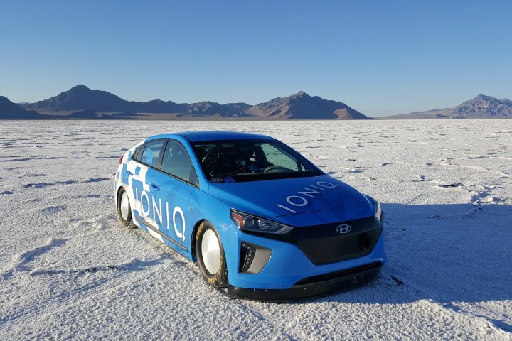 Hyundai Ioniq Hybrid Reaches 160 MPH in Utah